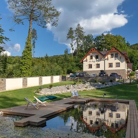 Guest house Na Kraji Lesa 4*