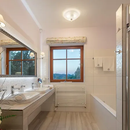 Na Kraji Lesa Guest house 4*