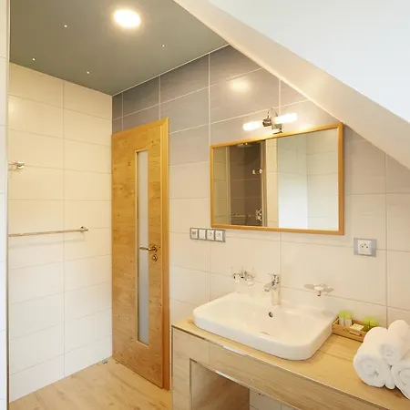 Na Kraji Lesa Guest house 4*